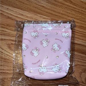 Hello Kitty coin purse
